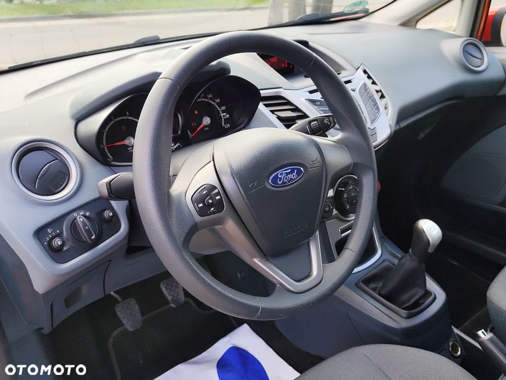 Ford Fiesta 1.25 Trend - 9