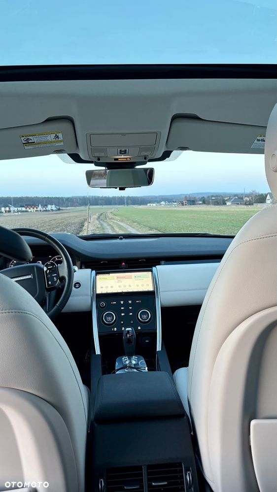 Land Rover Discovery Sport - 18
