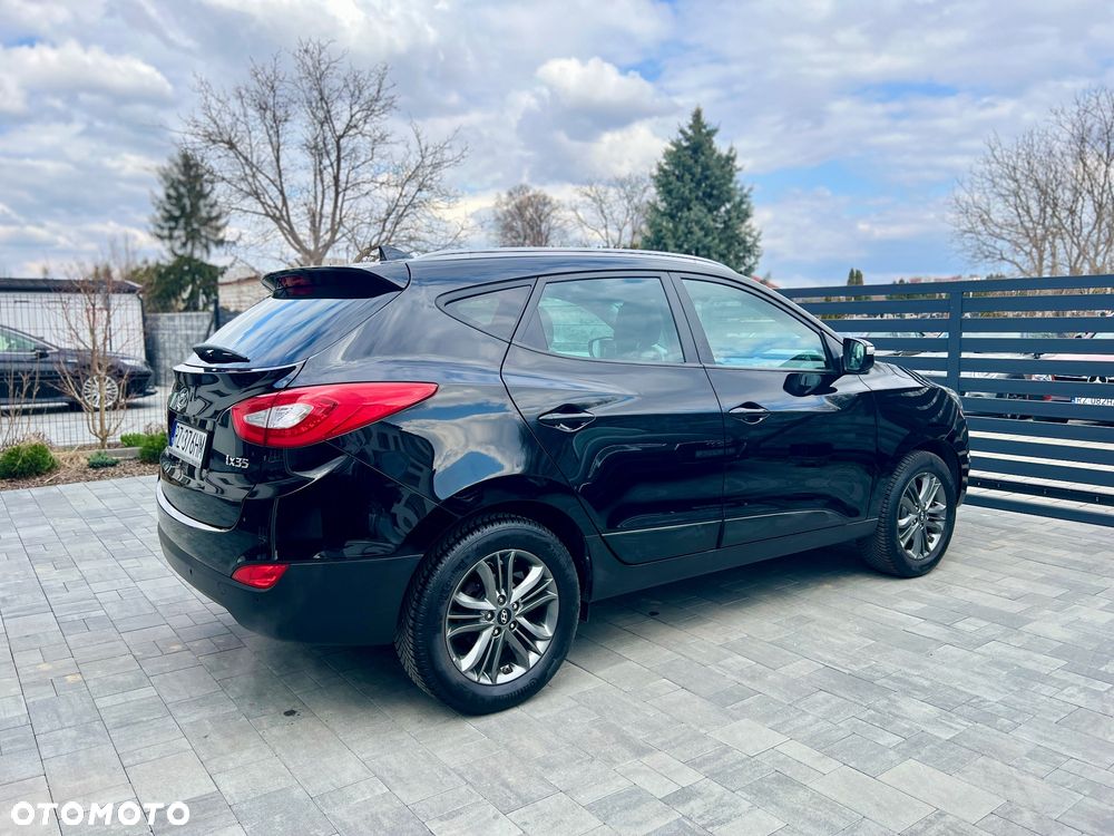 Hyundai ix35 1.6 2WD Fifa World Cup Edition - 12