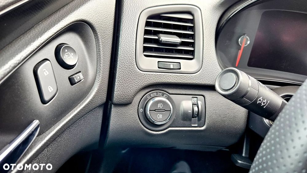 Opel Insignia 2.0 CDTI ecoFLEX Start/Stop Innovation - 16