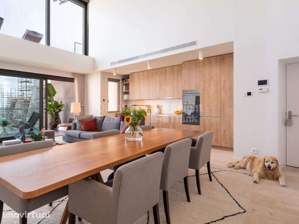 Penthouse T3 Duplex com rooftop e piscina em Cascais - Grande imagem: 5/36