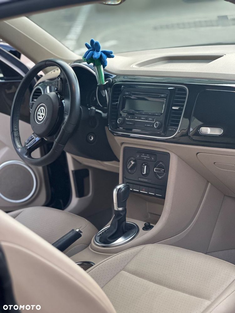 Volkswagen Beetle 2.5 - 10