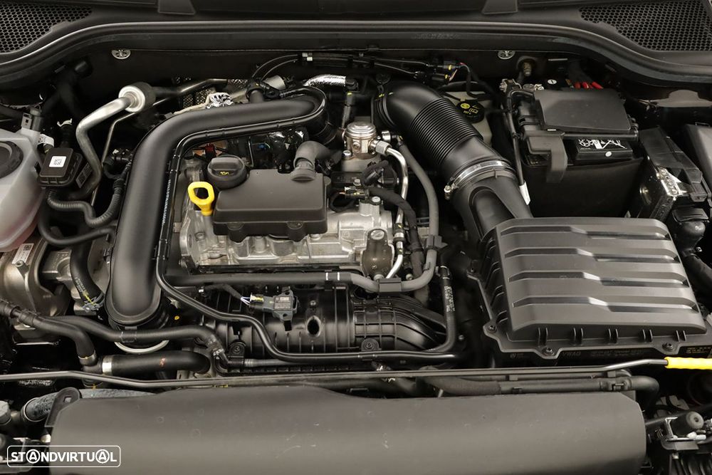 Skoda Kamiq 1.0 TSI Selection DSG - 24