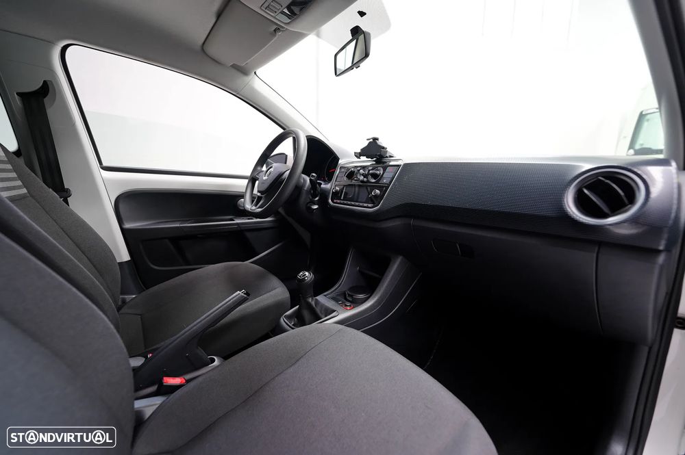VW Up! 1.0 BMT Move - 12