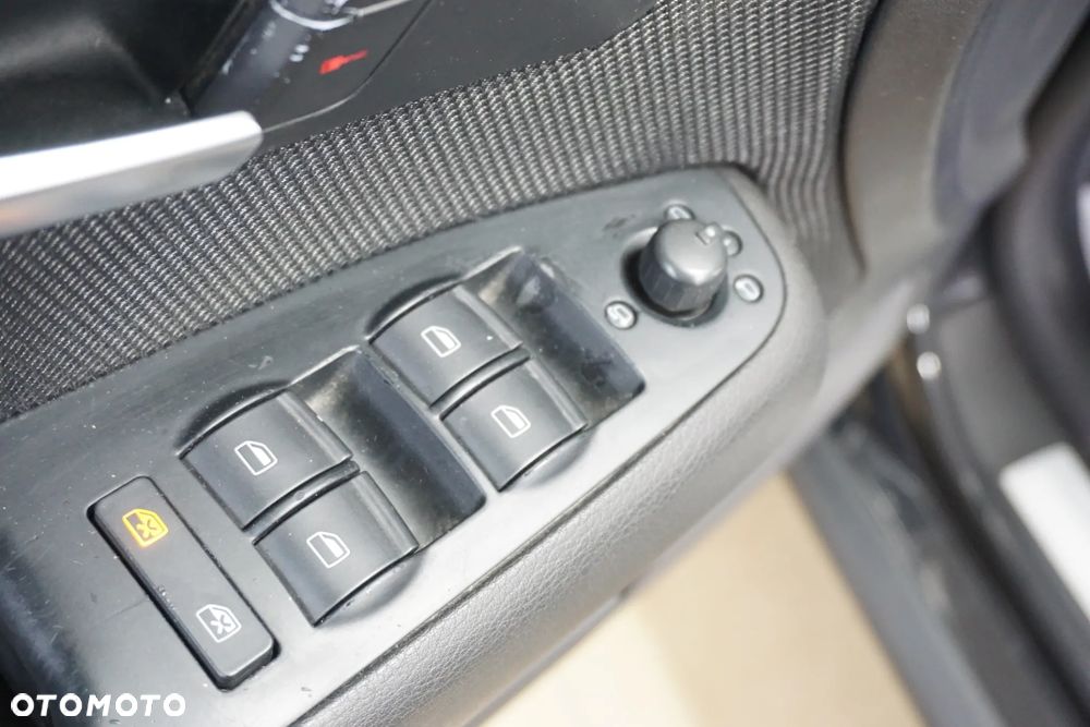 Audi A4 Avant 2.0 TDI - 30