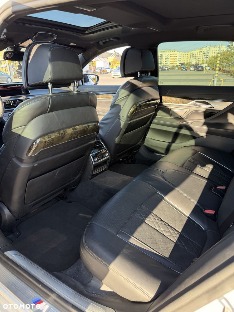 BMW Seria 7 - 14