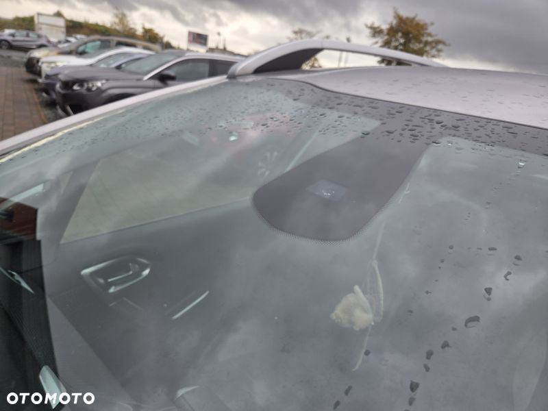 Peugeot 2008 PureTech 110 Stop&Start Allure - 25