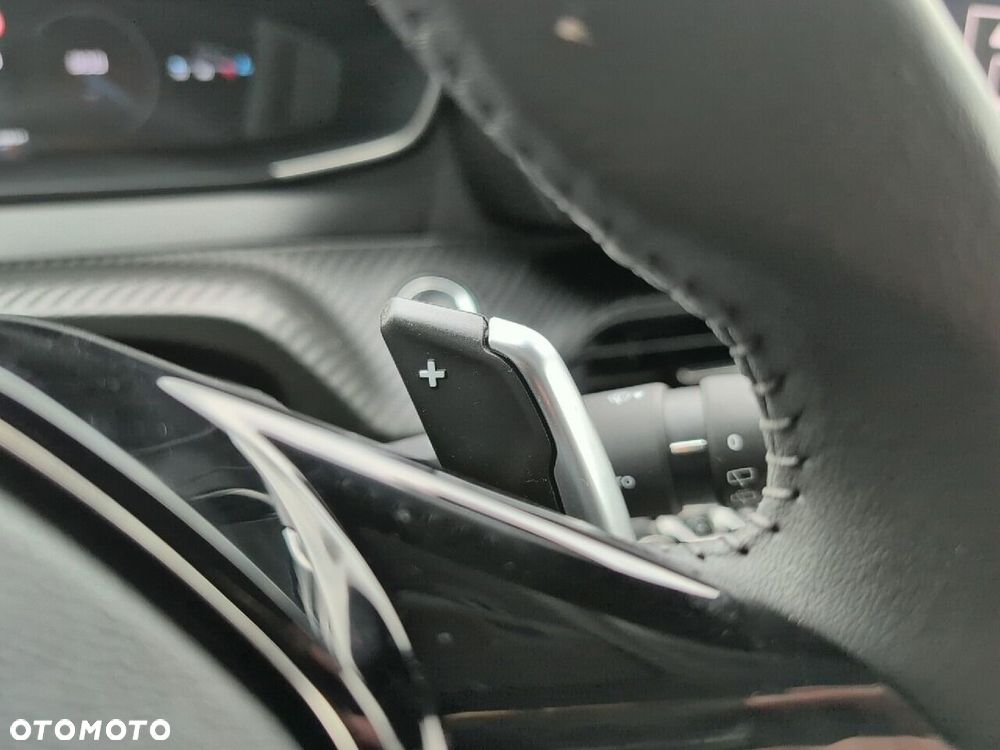 Peugeot 208 - 26