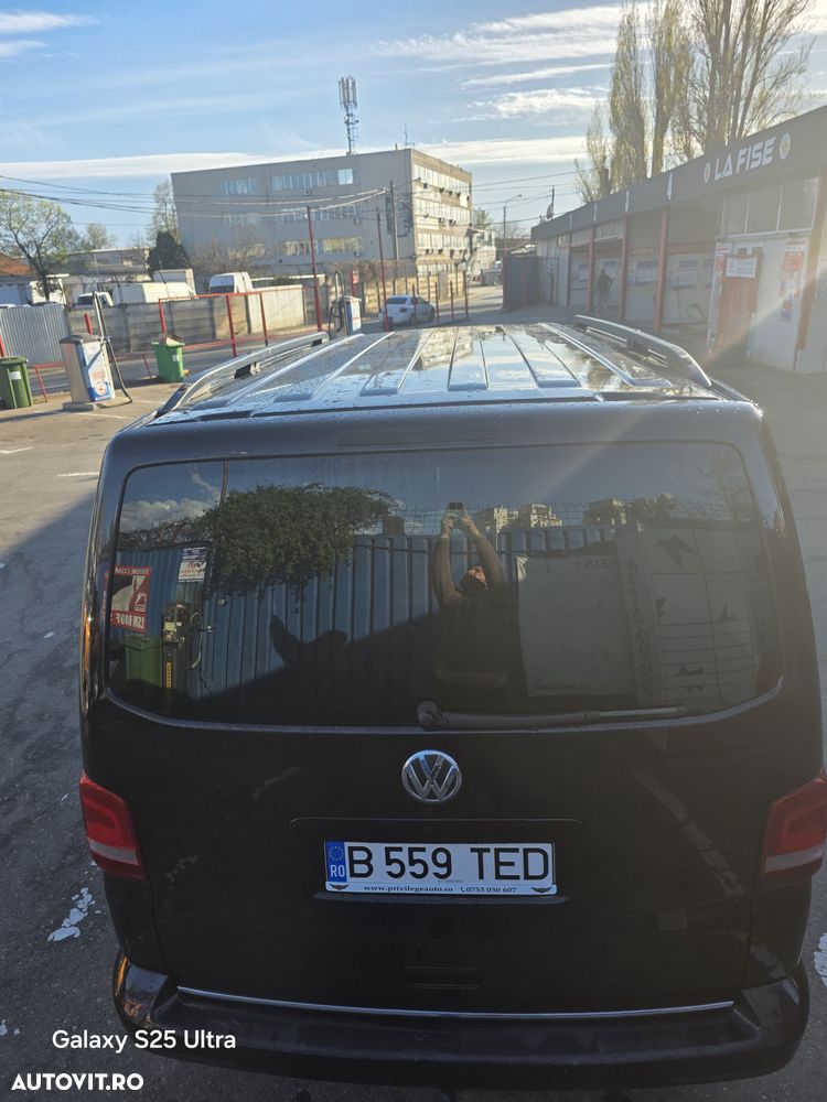 Volkswagen Multivan - 10