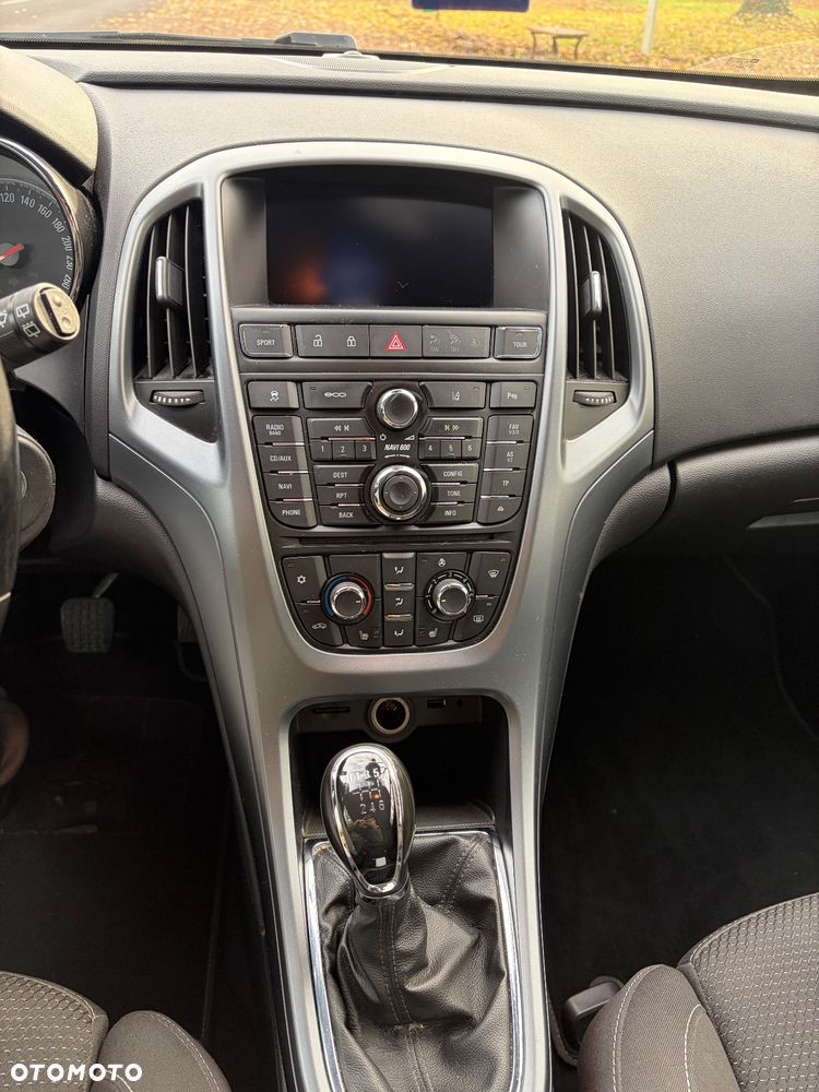 Opel Astra 2.0 CDTI ecoFLEX Start/Stop - 14