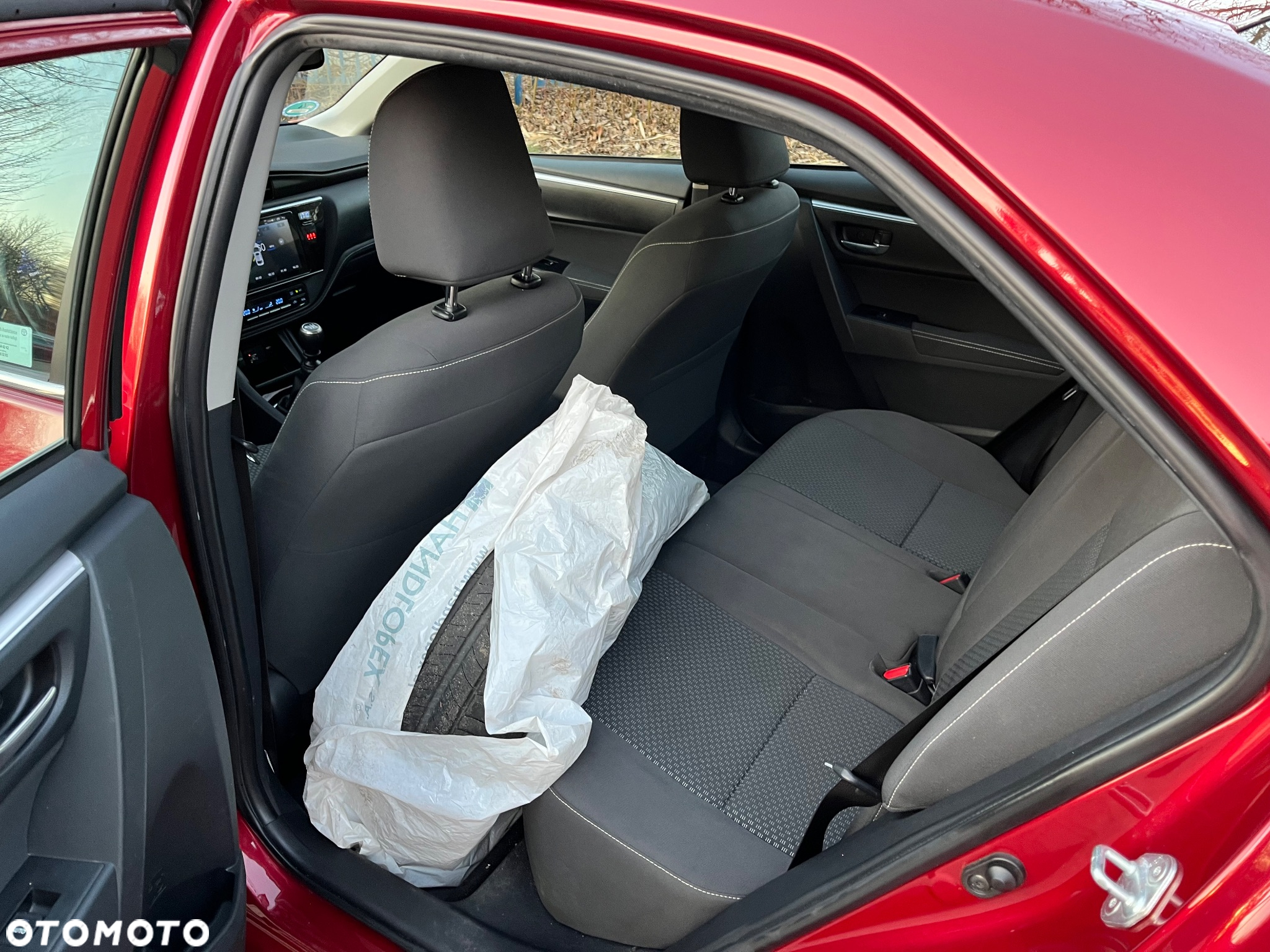 Toyota Corolla - 14