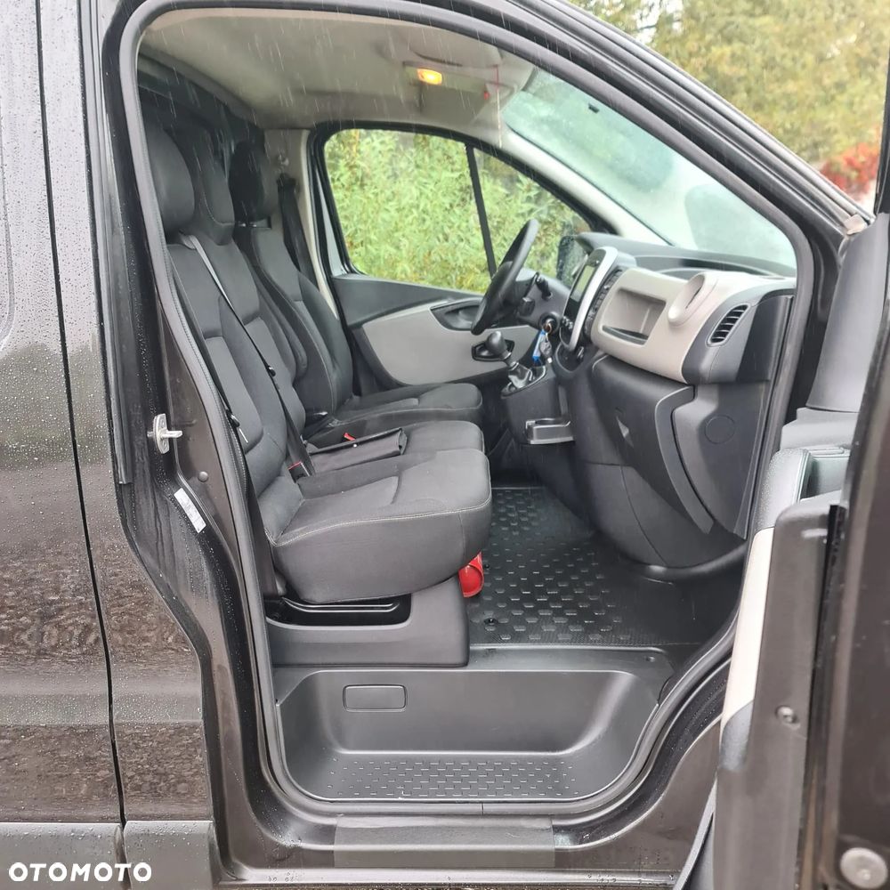 Renault TRAFIC NISSAN NV300 - 14