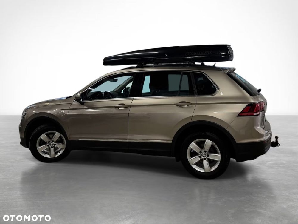 Volkswagen Tiguan - 5