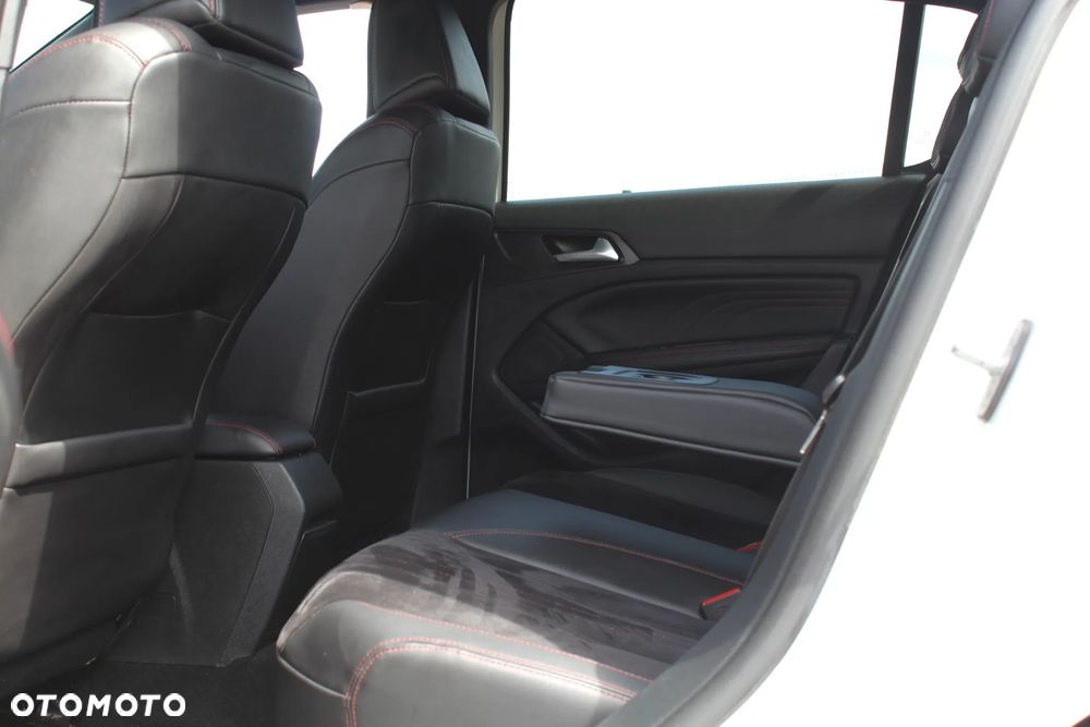 Peugeot 308 2.0 BlueHDi GT S&S EAT8 - 20
