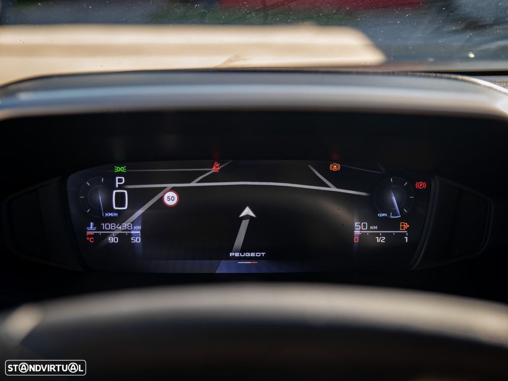Peugeot 308 1.5 BlueHDi Allure Pack EAT8 - 21