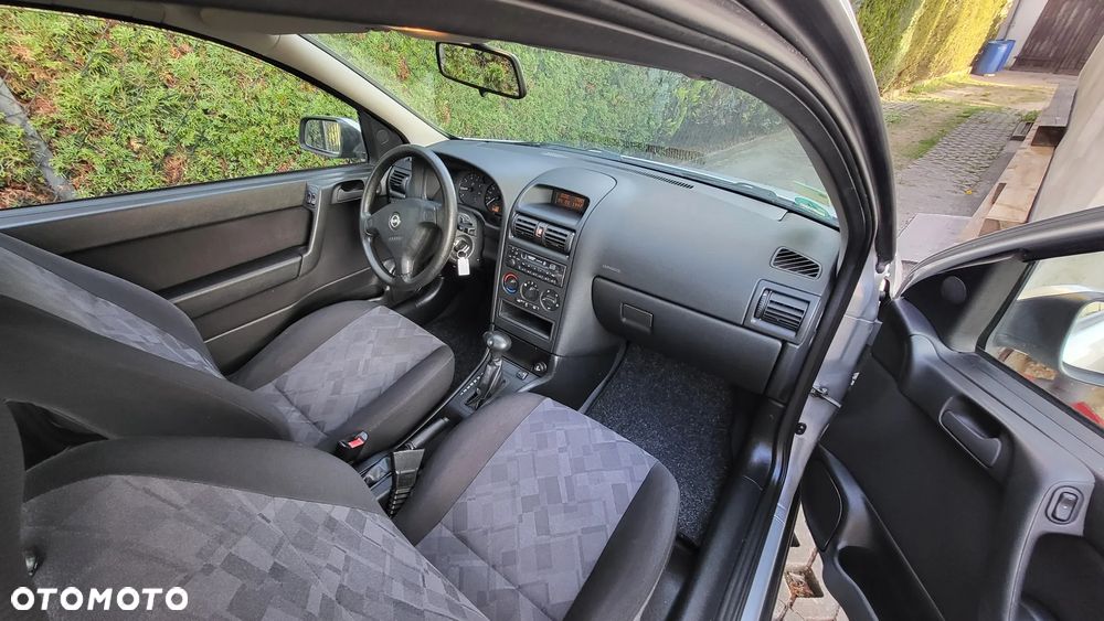 Opel Astra - 6