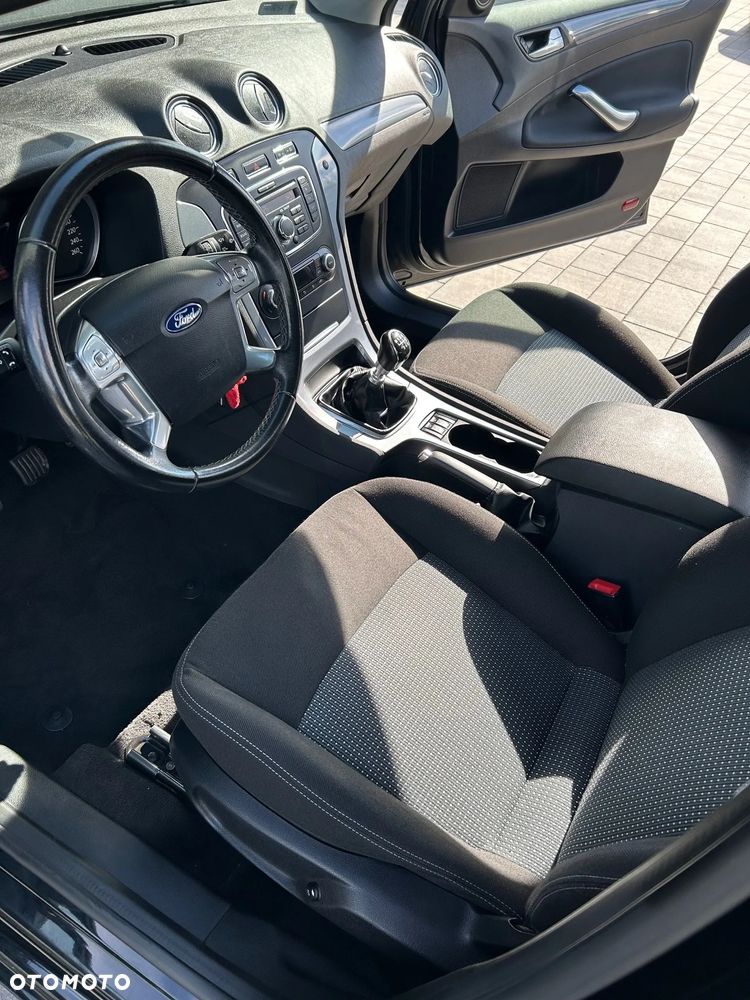 Ford Mondeo 2.0 TDCi Gold X Plus - 14