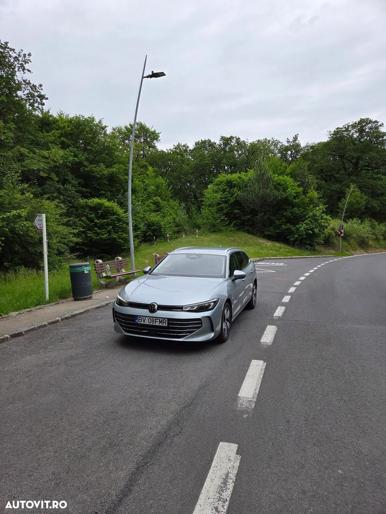 Volkswagen Passat 1.5 TSI DSG PHEV Business - 1