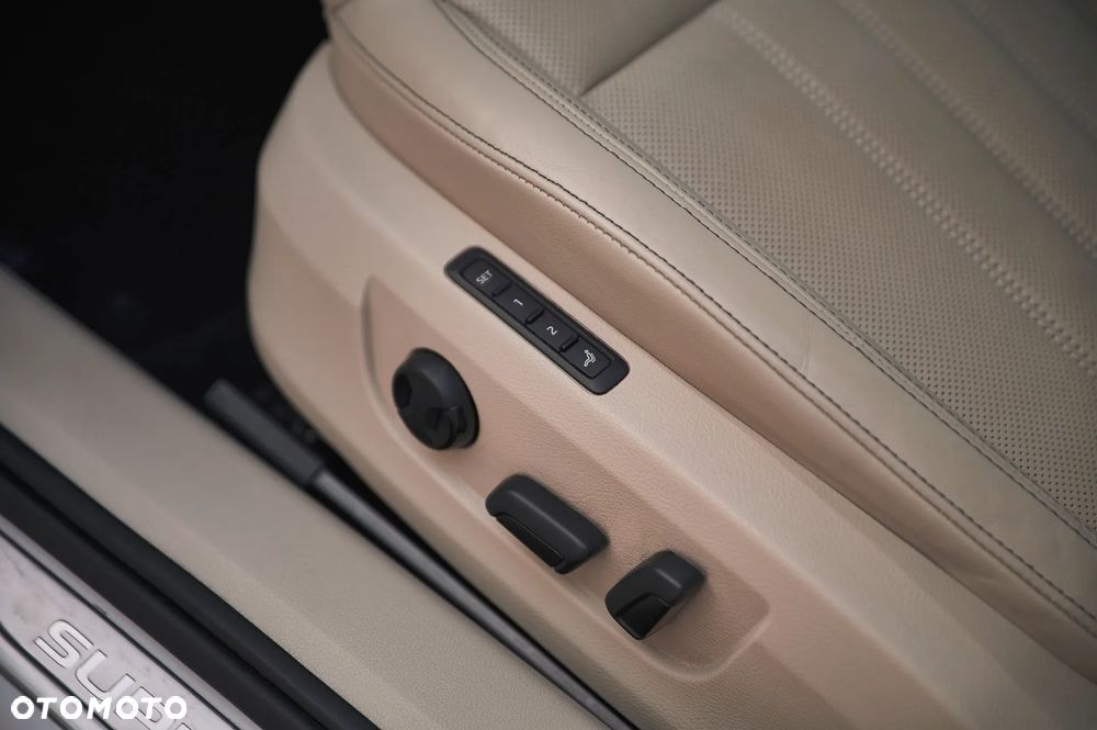 Skoda Superb 2.0 TDI L&K - 28