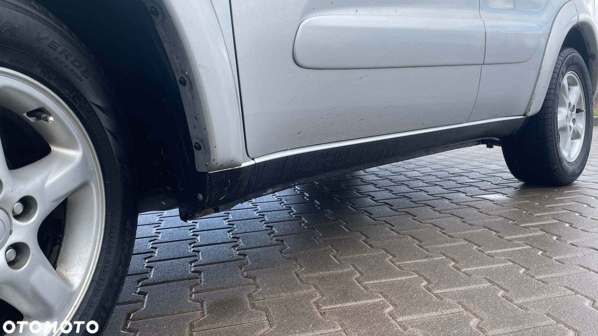 Toyota RAV4 2.0 D-4D 4x4 - 12