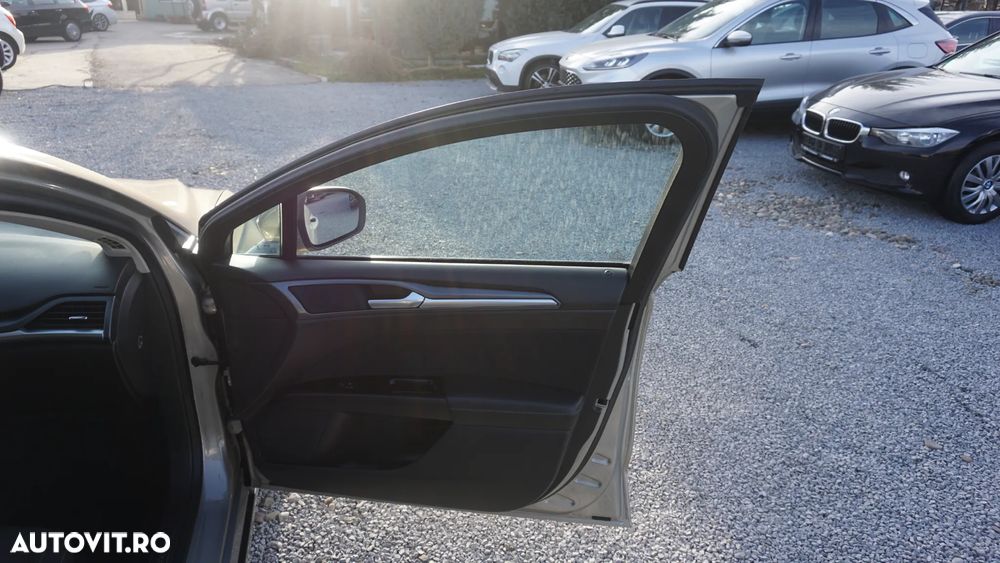 Ford Mondeo 2.0 TDCi ECOnetic Start-Stopp Business Edition - 10