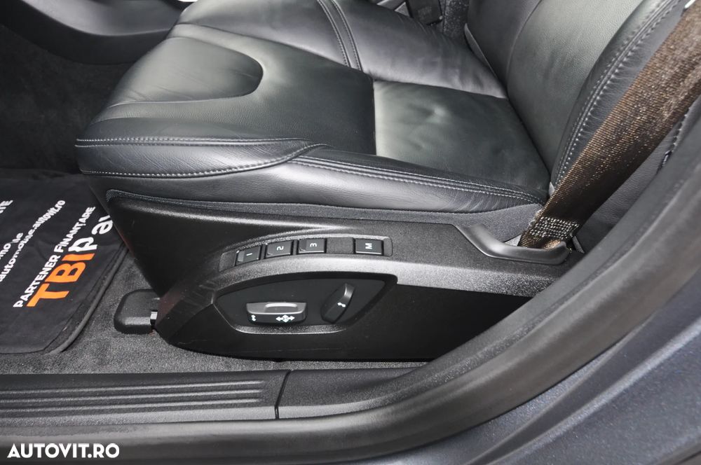 Volvo V40 T4 Powershift - 16