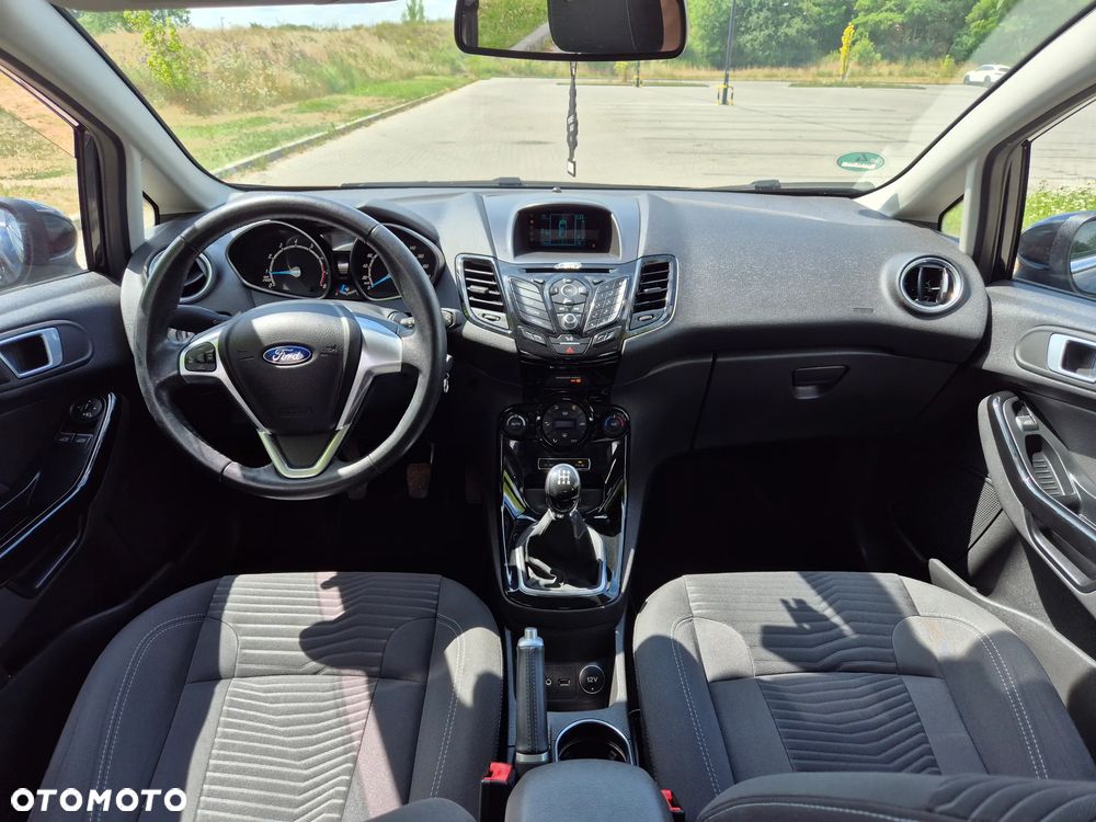 Ford Fiesta 1.0 EcoBoost Titanium - 20