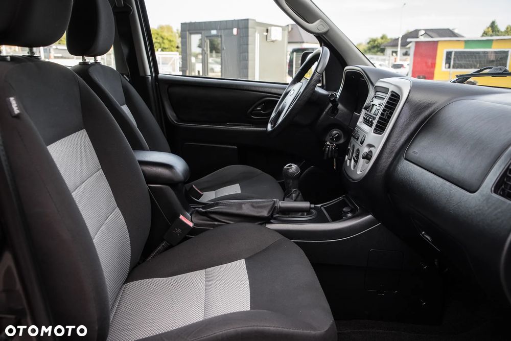 Ford Maverick 2.3 - 30