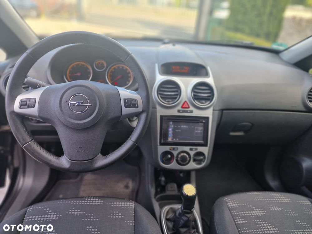 Opel Corsa 1.2 16V Enjoy - 18