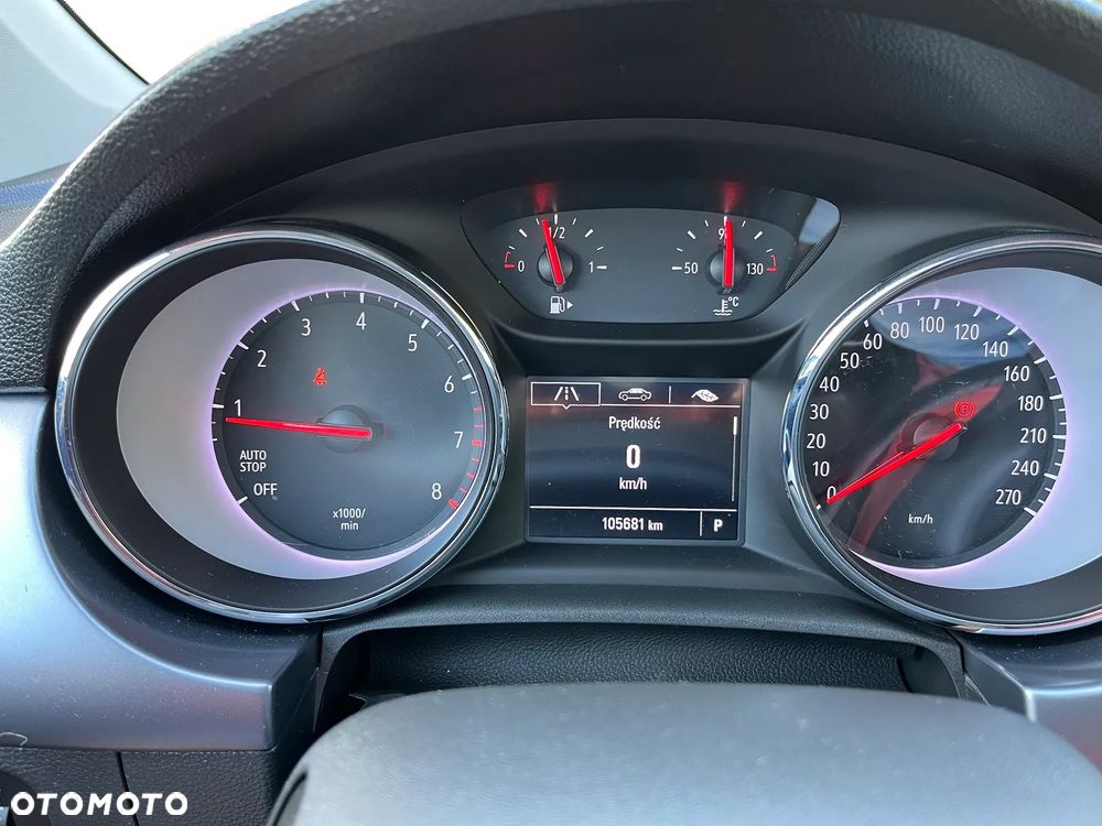 Opel Astra 1.4 T Enjoy S&S - 18