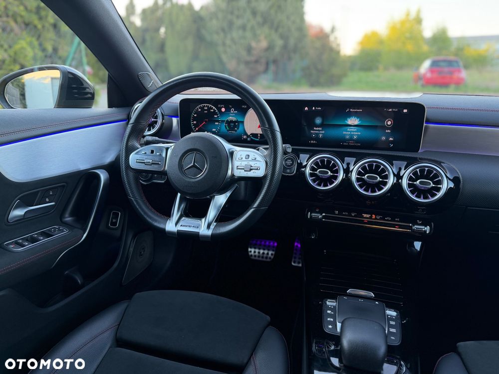 Mercedes-Benz CLA 200 AMG Line 7G-DCT - 13