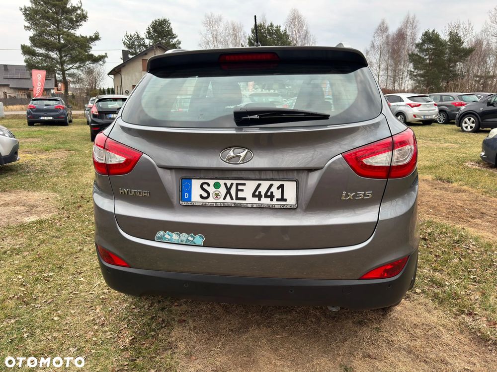Hyundai ix35 1.6 2WD Fifa World Cup Edition - 18
