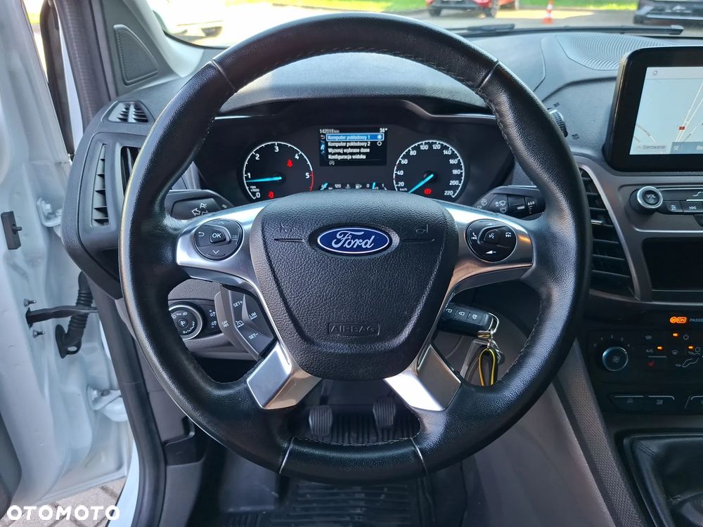 Ford Connect - 17
