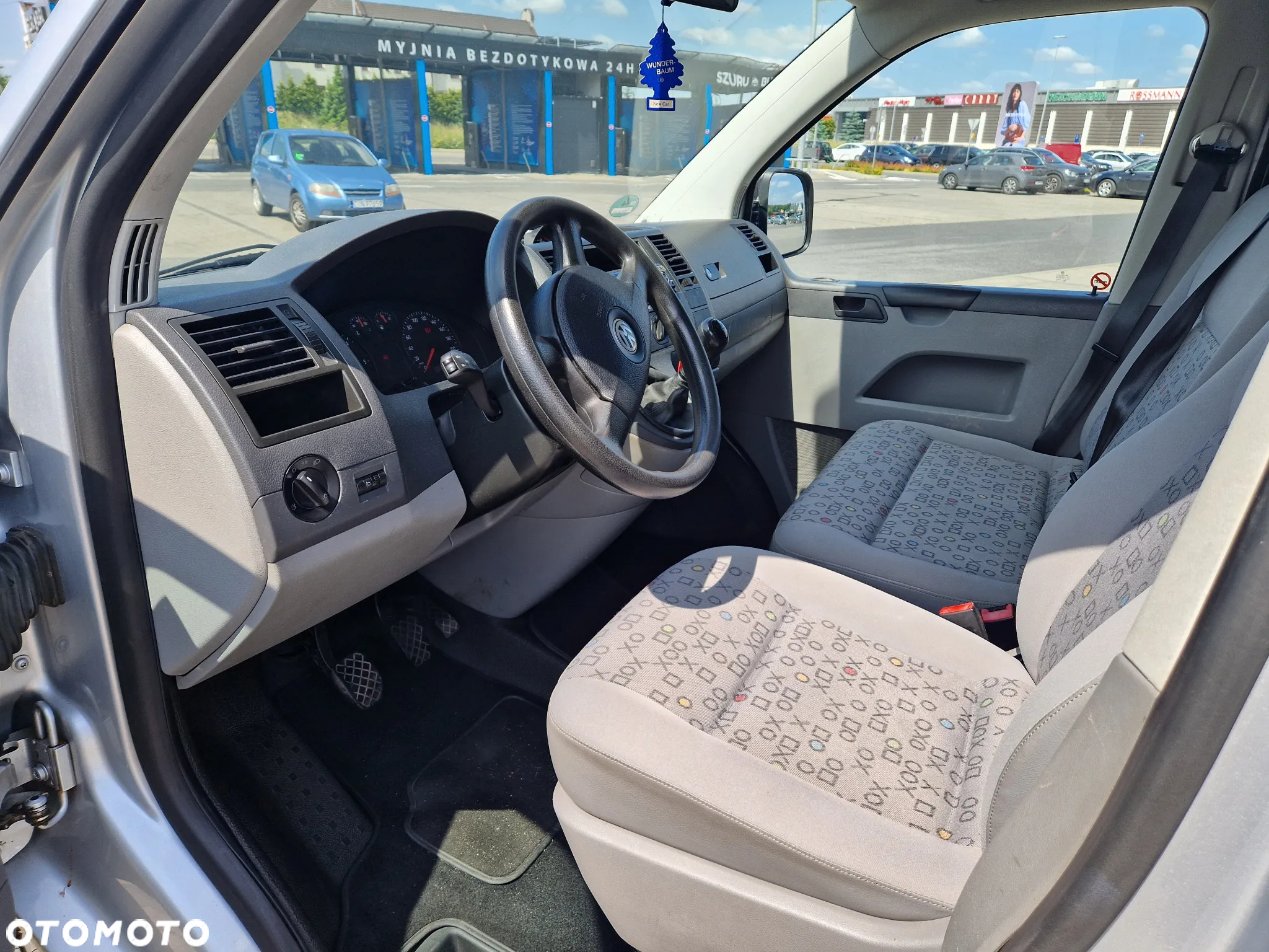 Volkswagen Transporter T5 TDI L1H1 - 11