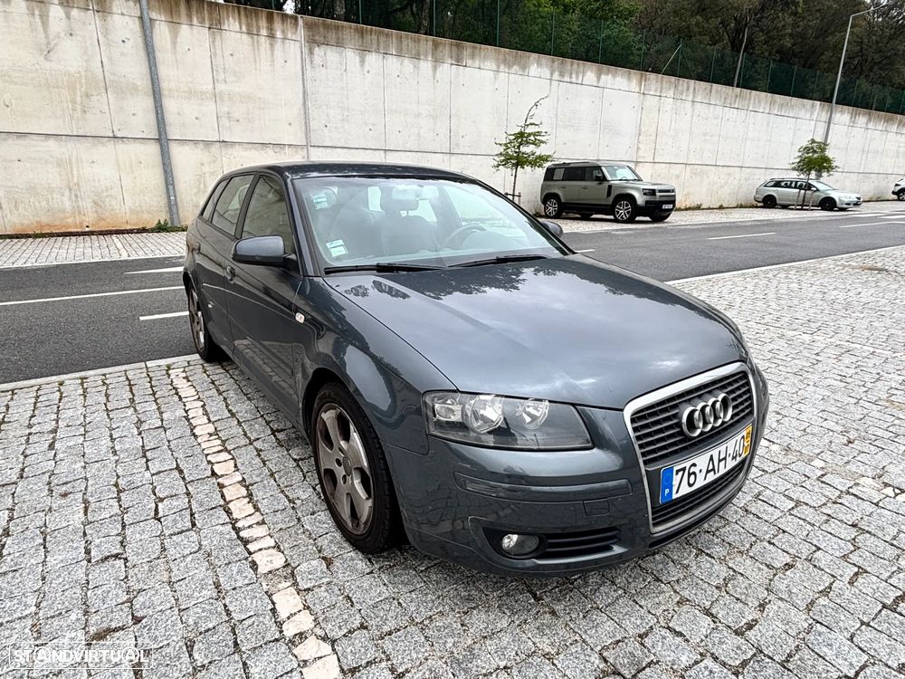 Audi A3 Sportback 1.6 FSi - 1