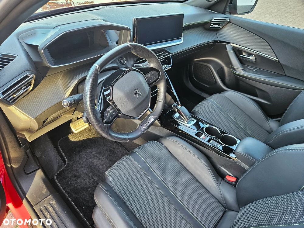 Peugeot 2008 1.2 PureTech GT Line S&S EAT8 - 5
