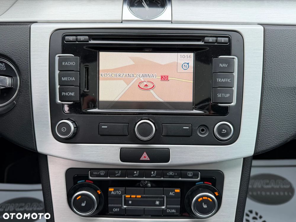 Volkswagen Passat Variant 2.0 TDI Highline DSG - 10