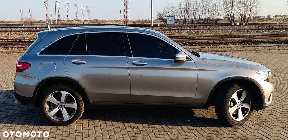 Mercedes-Benz GLC - 2