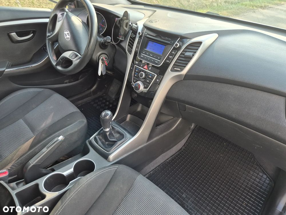 Hyundai i30 1.4 CRDi Style - 6