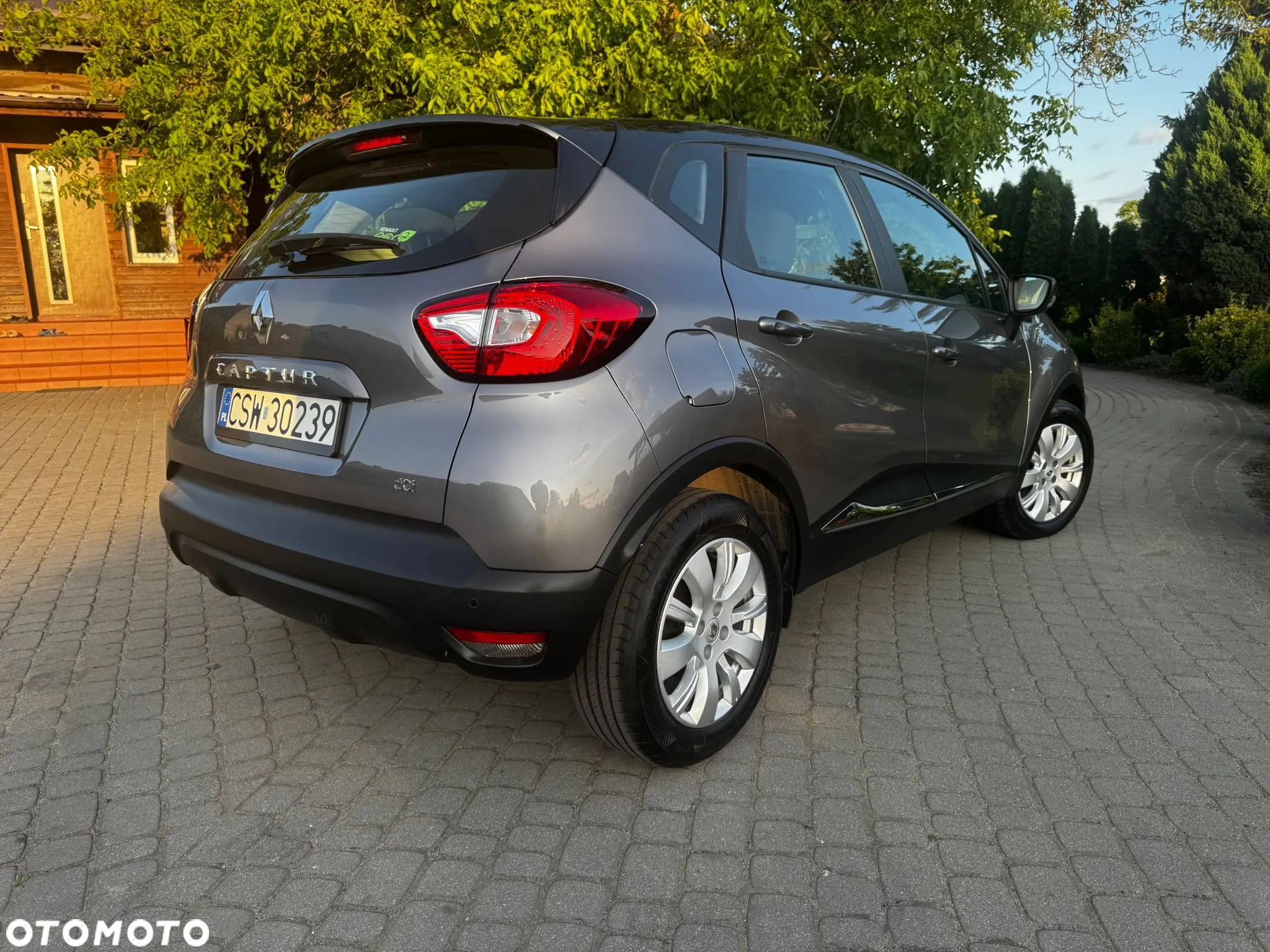 Renault Captur - 11