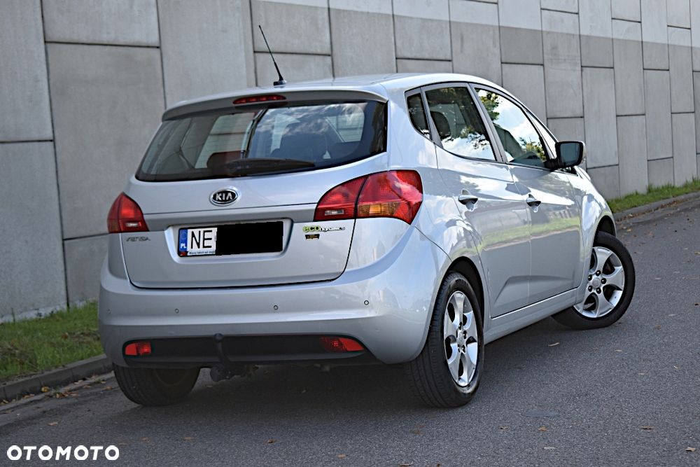Kia Venga 1.4 CVVT Titanium Collection - 4