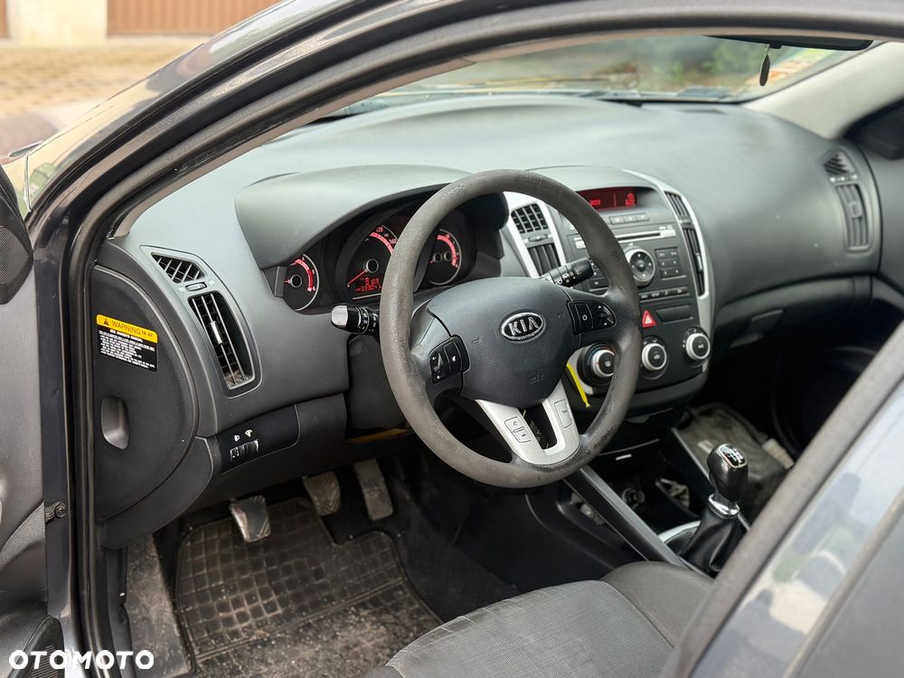 Kia Ceed 1.6 CRDi M - 5
