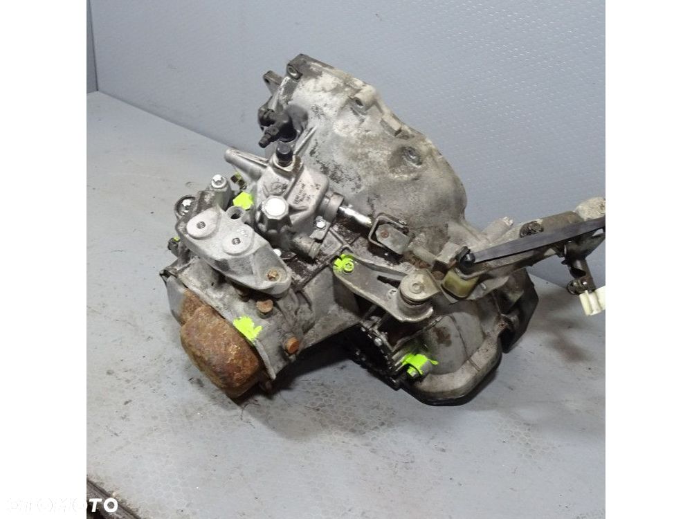 OPEL CORSA C 1.2B SKRZYNIA BIEGÓW MANUALNA F13C394 - 2
