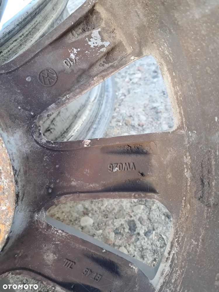 Felgi aluminiowe 16 Volkswagen 5x112 et 45 otwór centrujący 57,1 3C0601025AD - 3