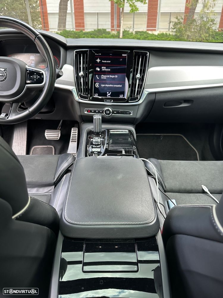 Volvo V90 2.0 T8 PHEV R-Design AWD - 29