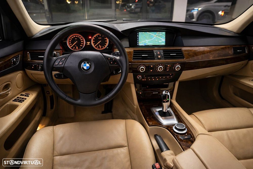 BMW 520 - 6