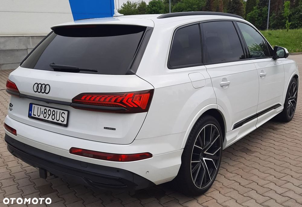 Audi Q7 55 TFSI mHEV Quattro Tiptr - 16