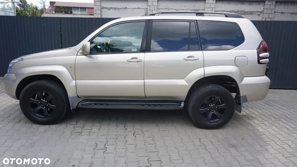 Toyota Land Cruiser 3.0 D Luna Comfort - 6
