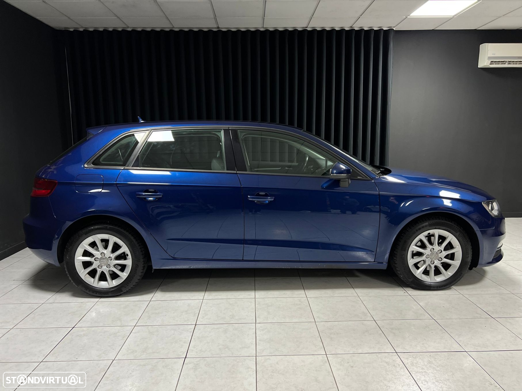 Audi A3 Sportback 1.6 TDI Sport - 4
