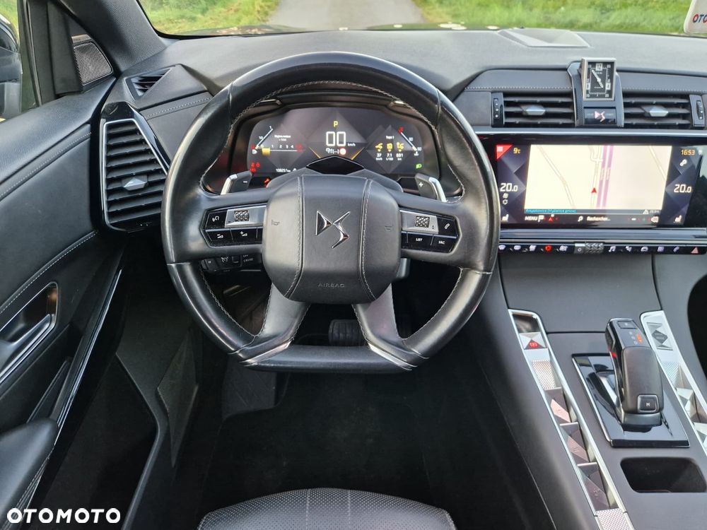 DS Automobiles DS 7 Crossback - 17